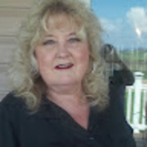 Meet your Posher, Dorinda